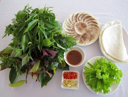 gia-vi-va-rau-thom-viet-duoc-ca-ngoi-tren-bao-nuoc-ngoai
