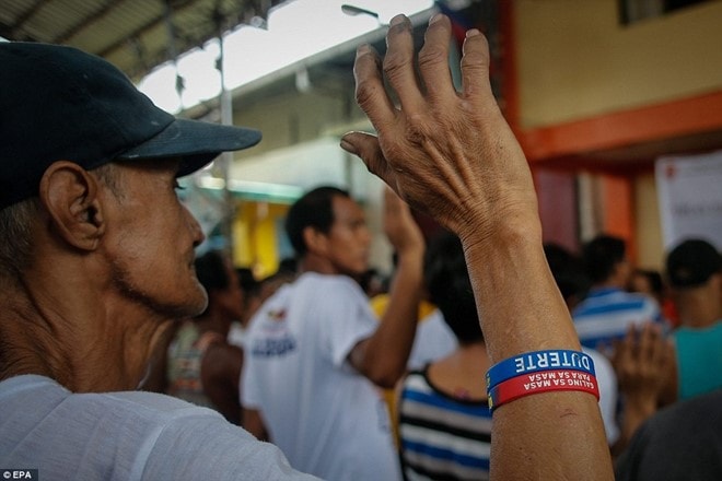 Gan 60.000 nguoi nghien o Philippines dau thu vi so bi giet hinh anh 10