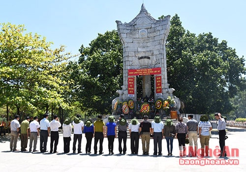 Thành kính tri ân các liệt sỹ