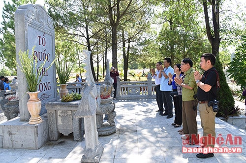 Khu nhà bia tưởng niệm các liệt sỹ Nghệ An