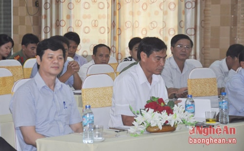 Các đại biểu dự hội nghị