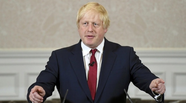 Tân ngoại trưởng Anh - Boris Johnson có chuyến thăm EU đầu tiên. Ảnh: Reuters.