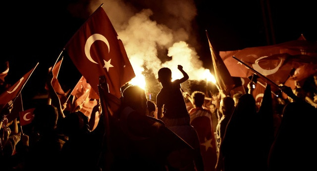 Theo nhận định của tờ Telegraph của Anh, Thổ Nhĩ Kỳ đang trong cuộc đảo chính mới.