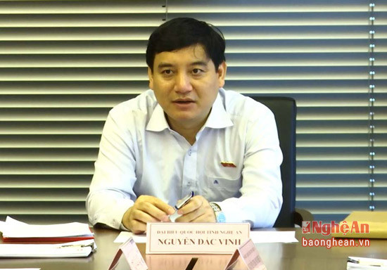 Đồng chí Nguyễn Đắc Vinh- Ủy viên Trung ương Đảng, Bí thư Tỉnh ủy được bầu làm Trưởng Đoàn đại biểu Quốc hội tỉnh Nghệ An.