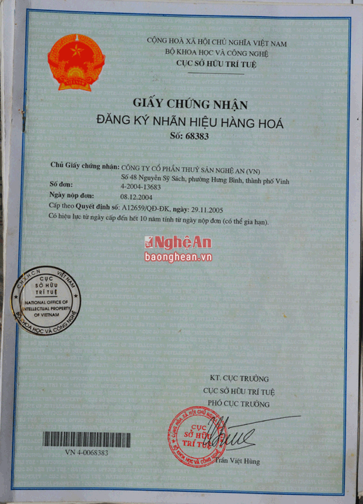 Giấy chứng nhận đăng ký nhãn hàng hóa “Tương Nam Đàn” Cục Sở hữu trí tuệ cấpcho Công ty CP Thủy sản Nghệ An. 