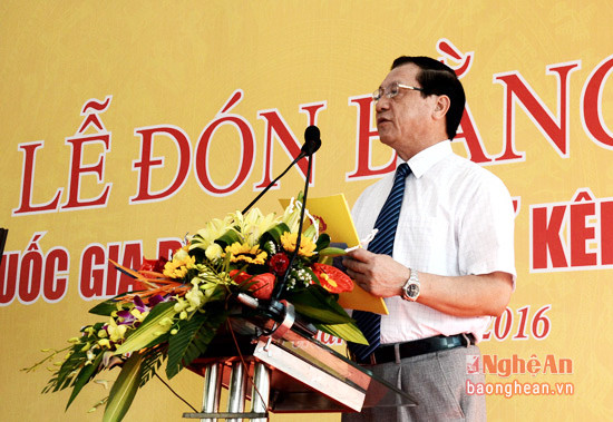 Đồng chí Lê Minh Thông - Ủy viên BTV Tỉnh ủy, Phó Chủ tịch UBND tỉnh phát biểu tại buổi lễ.