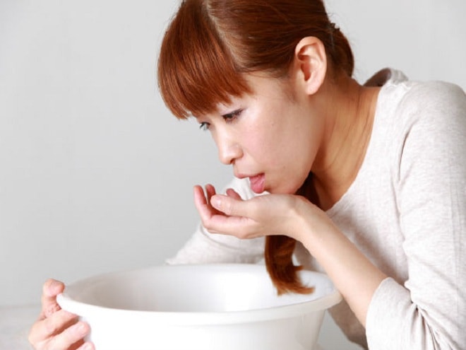Bệnh tả: Đây là một bệnh chết người, người bệnh sẽ liên tục nôn mửa hoặc tiêu chảy, dẫn đến thiếu nước gây tổn hại nghiêm trọng đến cơ quan nội tạng.