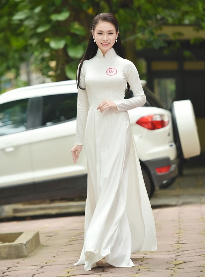 Nu sinh 9X gianh giai Vang khoa hoc cua Hoa hau Viet Nam hinh anh 1