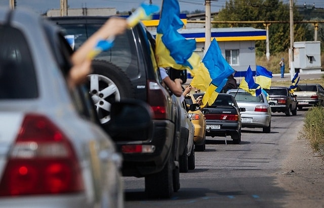 Ukraine cấm 243 công ty Nga làm việc trên lãnh thổ của mình. Ảnh: AP