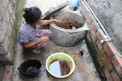 nước giếng bốc cháy, dầu nhớt, nước giếng bốc cháy ở Quảng Ninh