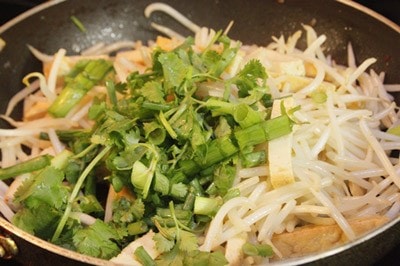 Giá xào đậu phụ