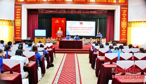 Toàn cảnh Hội nghị.