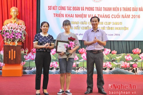 Trao giải Nhất cho CTV Lê Phương Anh với tác phẩm 