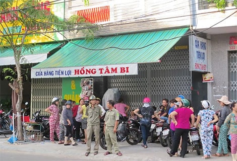 Phong tỏa hiện trường để khám nghiệm điều tra vụ tai nạn lao động.