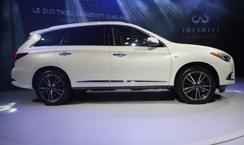 Infiniti QX60 phiên bản 2016 với một loạt thay đổi về thiết kế mang tính khí động học cao.