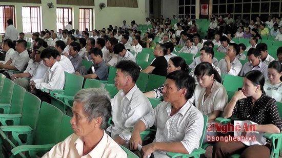 Các đại biểu dự hội nghị
