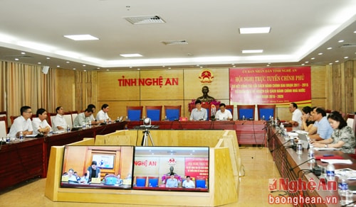 Toàn cảnh hội nghị trực tuyến.