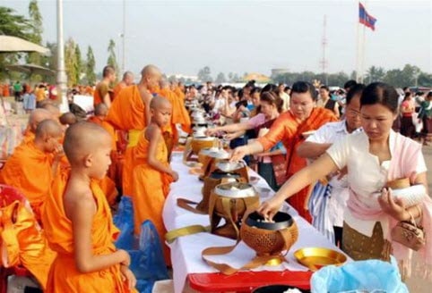 Báo hiều là một trong những hoạt động tốt đẹp của lễ hội Khao Phansa, Thái Lan