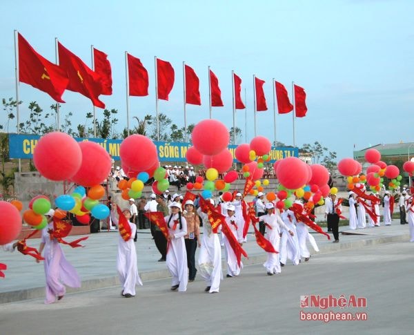 Thành Vinhtrong ngày hội.Ảnh: Sỹ Minh