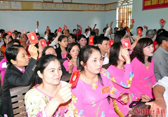 Hơn 30% nữ tham gia BCH Đảng bộ xã Thanh An, huyện Thanh Chương, nhiệm kỳ 2015 - 2020.