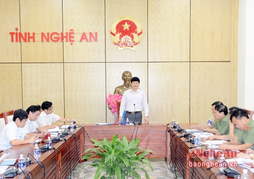 Lãnh đọa các sở, ngành tham gia góp ý cho đề án hỗ trợ lực lượng Công an về cơ sở vật chất, kỹ thuật.