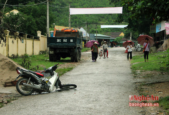 Nơi xảy ra vụ tai nạn khiến chị La Thị Sơn bị thương nặng.