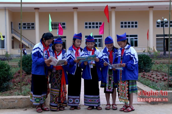 Cùng nhau bước vào năm học mới..