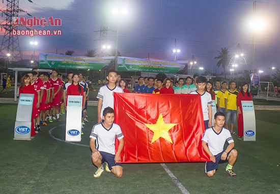 Khai mạc giải bóng đá truyền thống Thanh Chương lần thứ 4 tại Đà Nẵng.