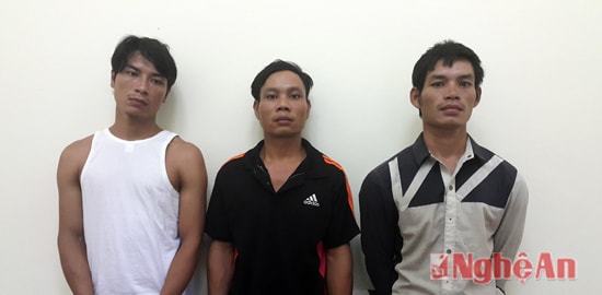 3đối tượng gây án