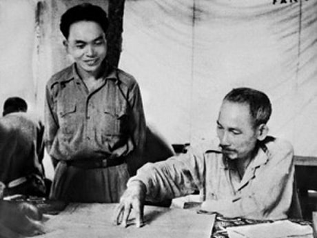 Đại tướng Võ Nguyên Giáp là người học trò xuất sắc của Chủ tịch Hồ Chí Minh.
