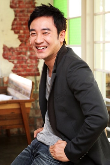 Nam diễn viên Uhm Tae Woong.