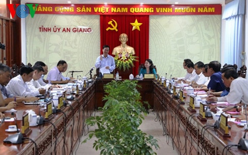 Ông Võ Văn Thưởng làm việc với Ban Thường vụ Tỉnh ủy An Giang