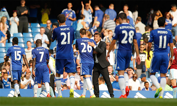 Chelsea của Conte đang khởi đầu ấn tượng tại Ngoại hạng Anh, với ba trận đầu toàn thắng. Ảnh: Reuters.