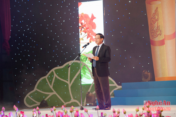 Đồng chí Lê Minh Thông - Ủy viên Ban Thường vụ Tỉnh ủy, Phó Chủ tịch UBND tỉnh phát biểu tại buổi lễ.