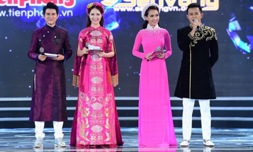 Bốn MC dẫn dắt chung kết Hoa hậu Việt Nam 2016.