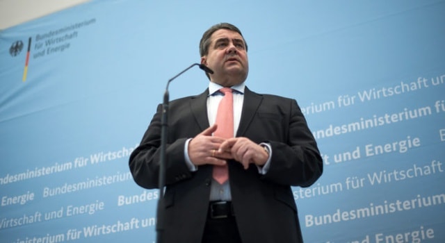 Bộ trưởng kinh tế Đức Sigmar Gabriel khẳng định, cuộc đàm phán thương mại tự do giữa Mỹ và Liên minh châu Âu (EU) - gọi tắt là TTIP đã thất bại Ảnh: Politico.eu.