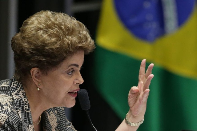 Bà Dilma Rousseff tại phiên điều trần trước Thượng viện. Ảnh: AP.