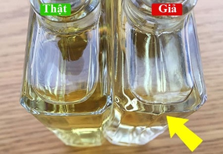 8-dau-hieu-giup-ban-khong-bao-gio-mua-phai-nuoc-hoa-gia-7