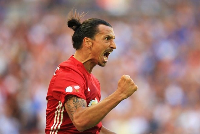 Roi mot ngay, Ibrahimovic se dan dat MU hinh anh 1