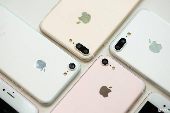 iPhone 7 co chip 2,4 GHz, 2 ban mau den hinh anh 2
