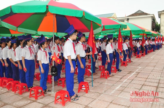 440 học sinh nhà trường nghe Thư chúc mừng năm học mới của Chủ tịch nước Trần Đại Quang