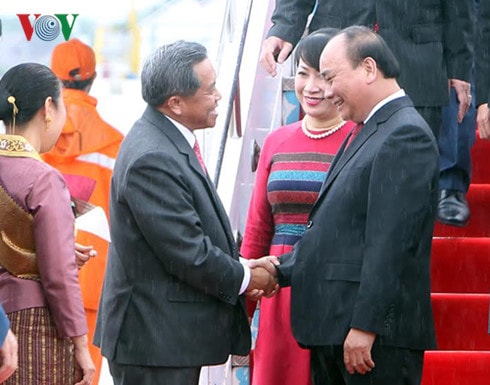 thu tuong nguyen xuan phuc den lao du hoi nghi asean 28-29 hinh 1