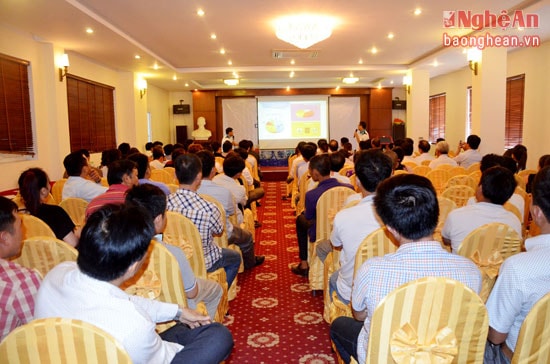 quang cảnh hội thảo