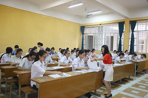 thay-tro-lo-tro-tay-khong-kip-khi-thay-doi-thi-thpt-quoc-gia-1