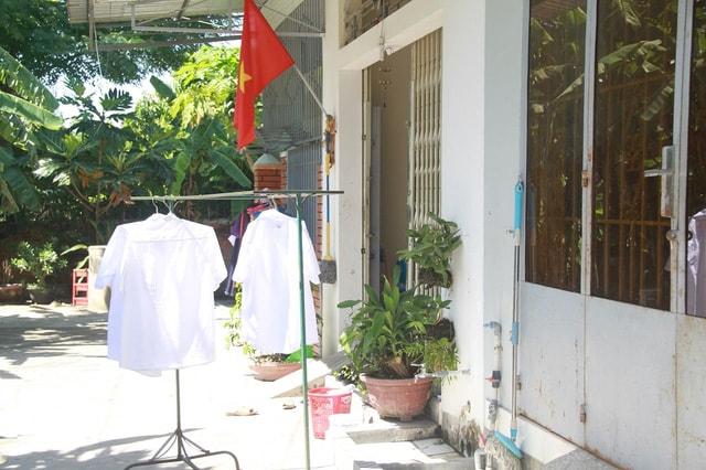 Căn nhà của ông Phổ sinh sống ở thôn Phước Trung, xã Phước Đồng (TP Nha Trang)