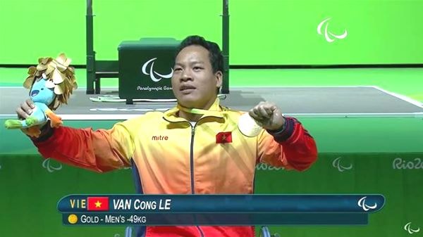 Lê Văn Công đã lập kỳ tích tại Paralympic 2016.