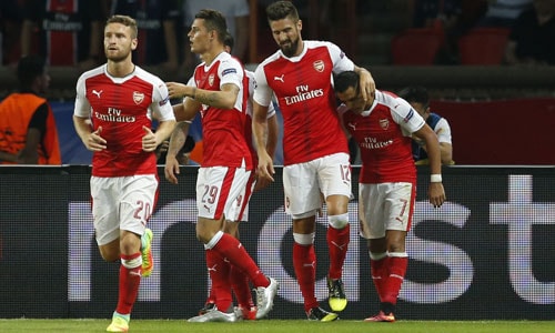 sanchez-giup-arsenal-giu-lai-mot-diem-tren-san-psg