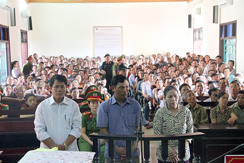 chu-tich-xa-di-tu-vi-nu-thu-quy-tham-o-900-trieu-dong