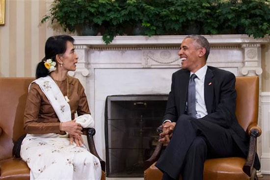 Tổng thống Obama tiếp Cố vấn Nhà nước Myanmar Aung San Suu kyi trong chuyến thăm lịch sử đến Mỹ. Ảnh: Internet