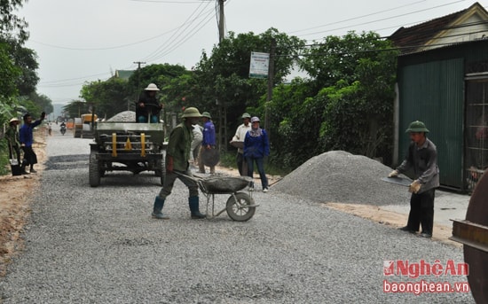 Phong trào thi đua xây dựng nông thôn mới được đẩy mạnh và hiệu quả rõ nét ở Nghi Lâm